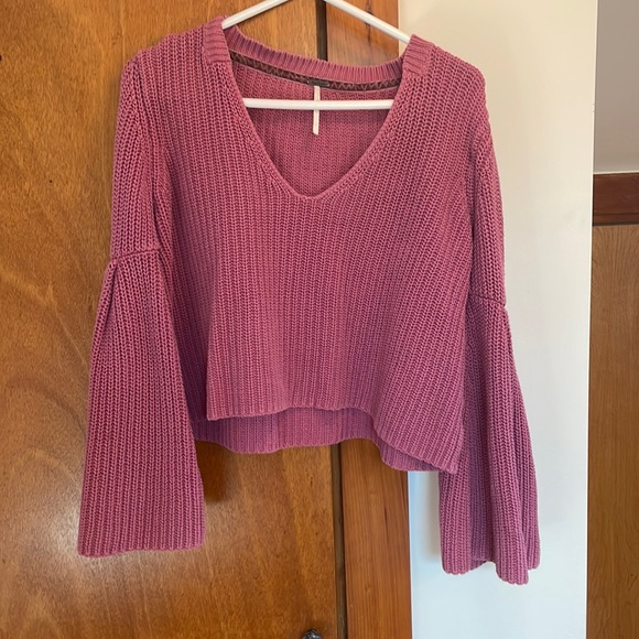 Free People cropped sweater - Picture 1 of 3